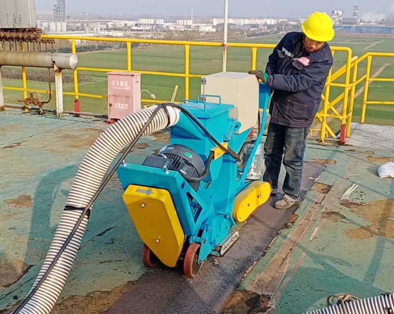 化工厂钢板平台表面除锈